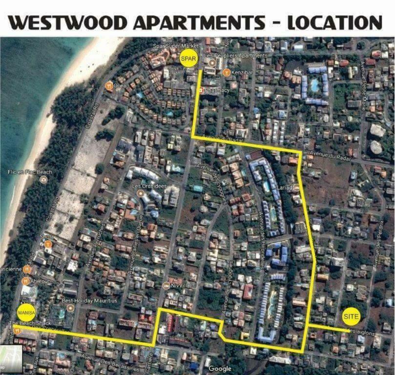 2 Bedroom Flat 15 Mins Walk From Flic En Flac Beach Kültér fotó